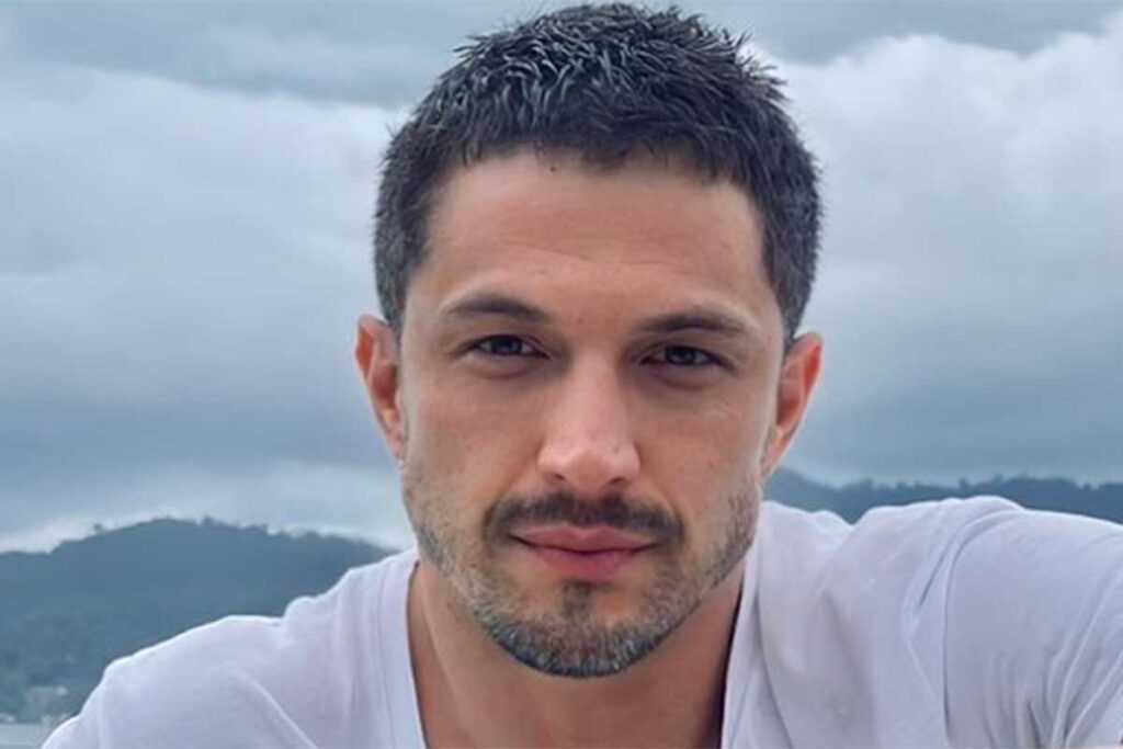 Carlos M., Proprietário de Imóvel Residencial